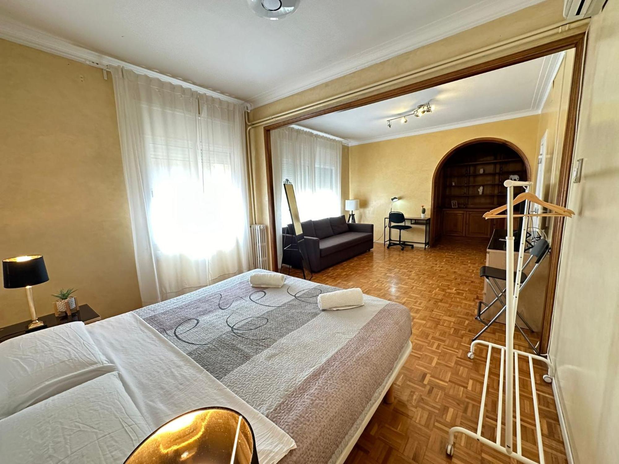 Rooms Villaroel Barselona Dış mekan fotoğraf