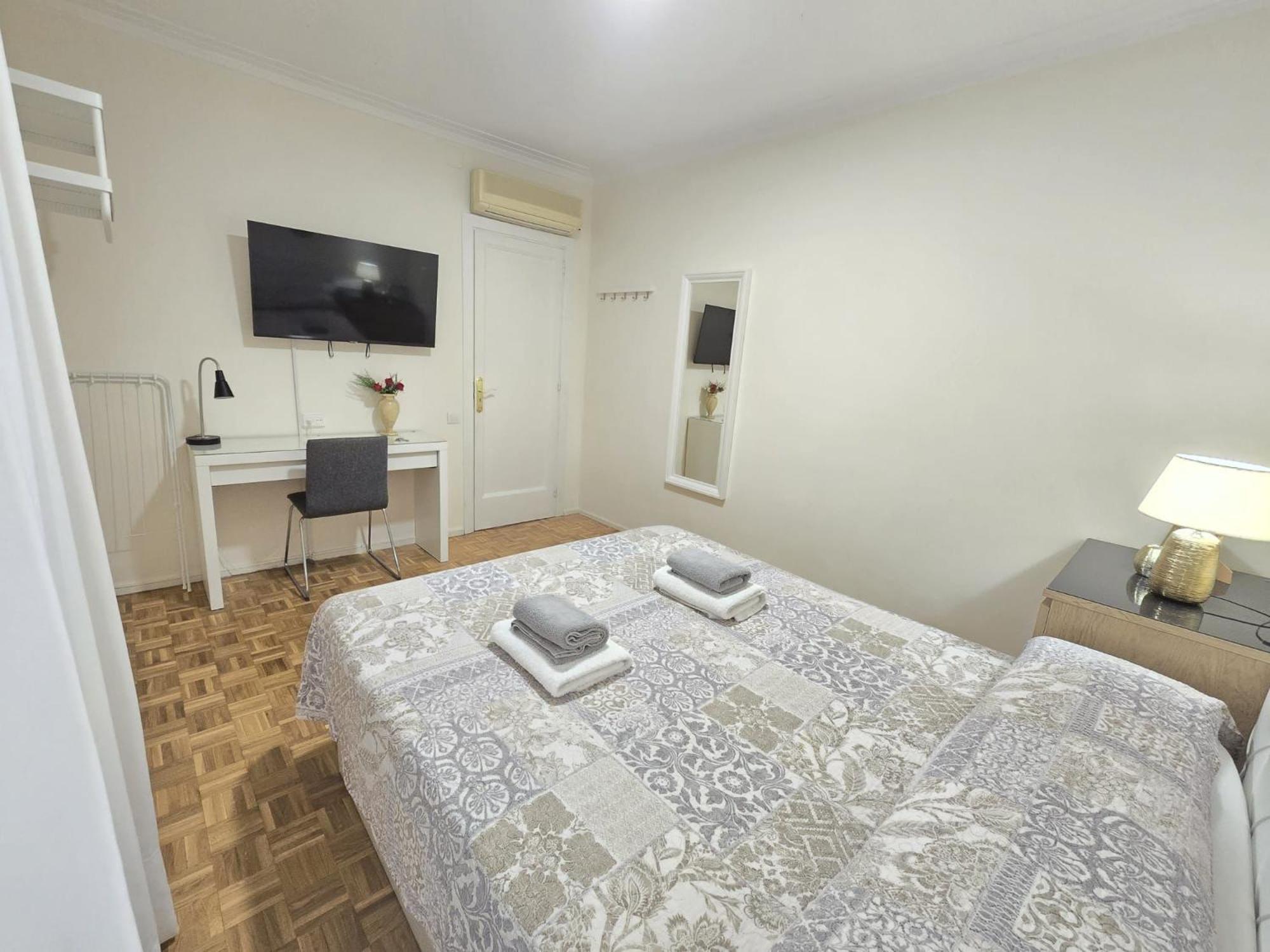 Rooms Villaroel Barselona Dış mekan fotoğraf