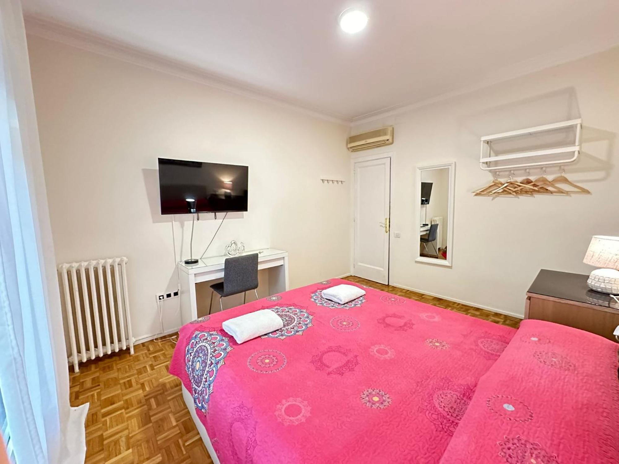 Rooms Villaroel Barselona Dış mekan fotoğraf